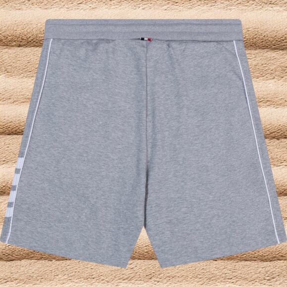 Thom Browne Men's Shorts Gray - Picture 2 of 3